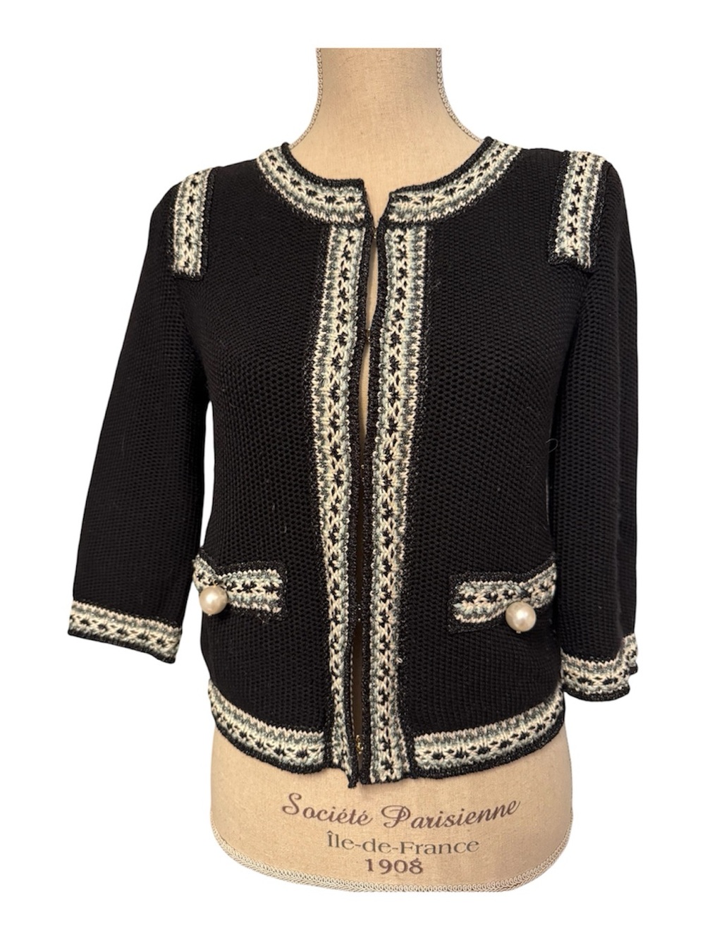 ST. JOHN SWEATER CARDIGAN CROPPED HOOK FRONT 3/4 SLEEVE BLACK WHITE GREEN SIZE 4